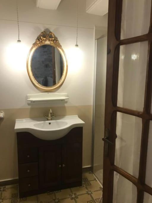 Ca Margalef - Casa Rural Con Encanto Ginestar Ngoại thất bức ảnh