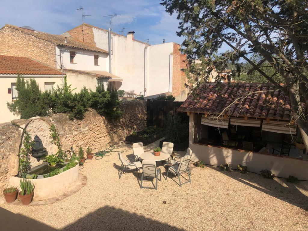 Ca Margalef - Casa Rural Con Encanto Ginestar Ngoại thất bức ảnh